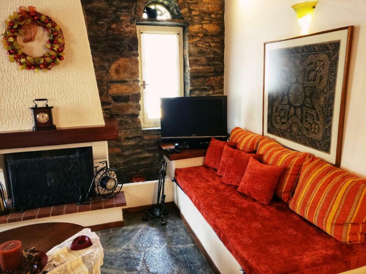 Laggades Relaxing House Villa Tinos Exterior photo
