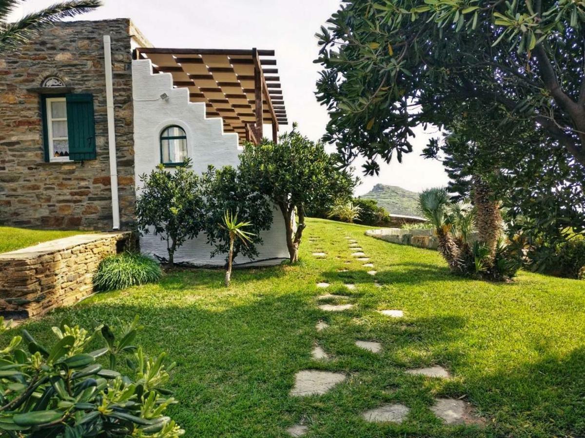 Laggades Relaxing House Villa Tinos Exterior photo